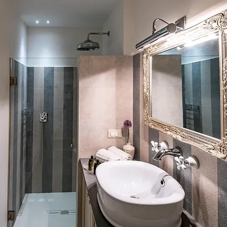 Dimora Upper City Apartamento