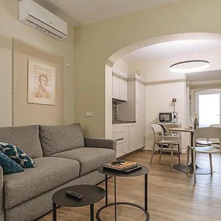 Dimora Upper City Apartamento